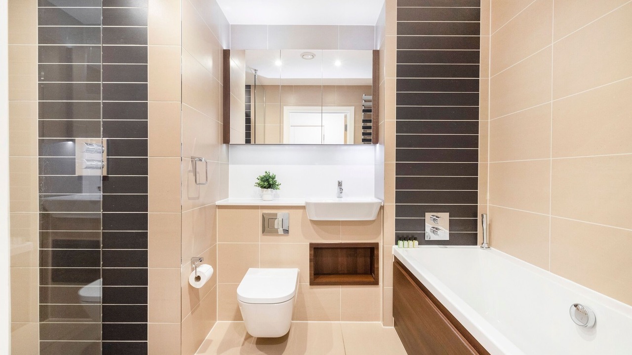 Photo of Bathroom in Tower Hill