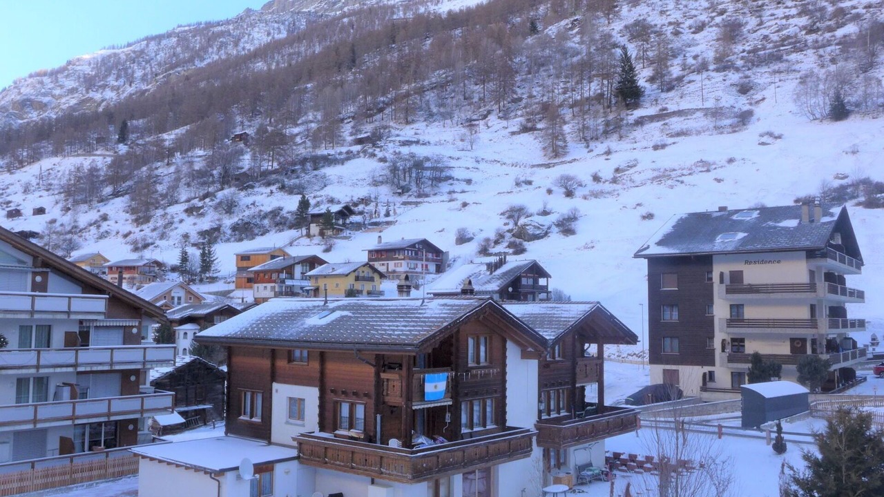 Photo of Others in Taesch