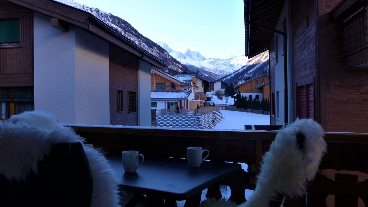 Photo of Others in Taesch