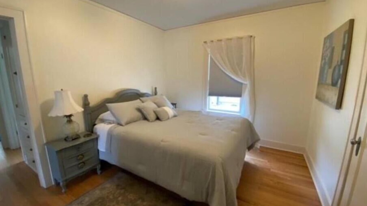 Photo of Bedroom in Manitowoc