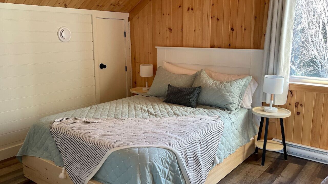 Photo of Bedroom in Cheticamp
