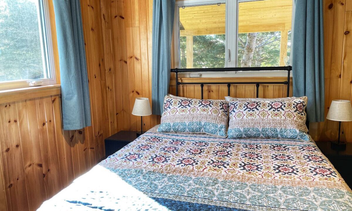 Photo of Bedroom in Cheticamp