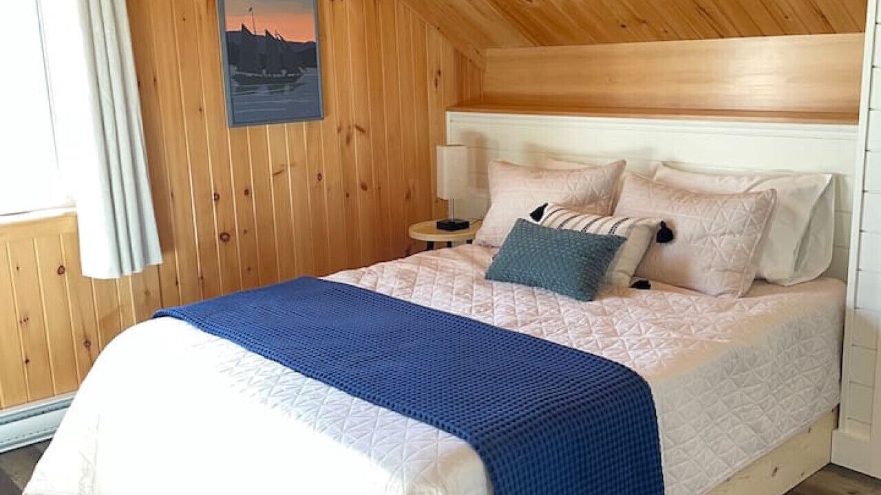 Photo of Bedroom in Cheticamp