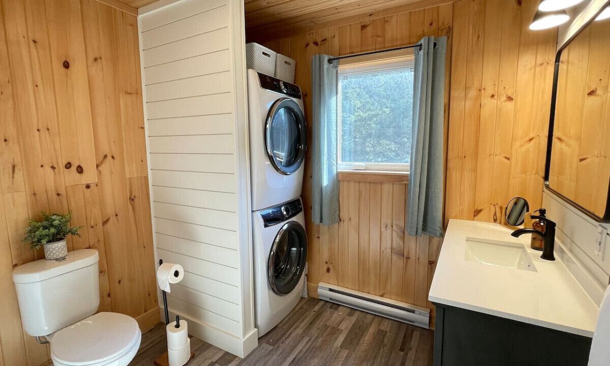 Photo of Bathroom in Cheticamp