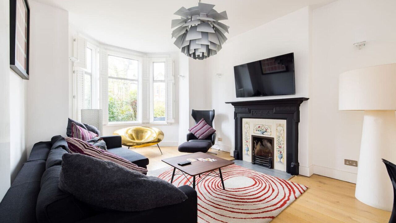 Photo of Livingroom in St. Helen's
