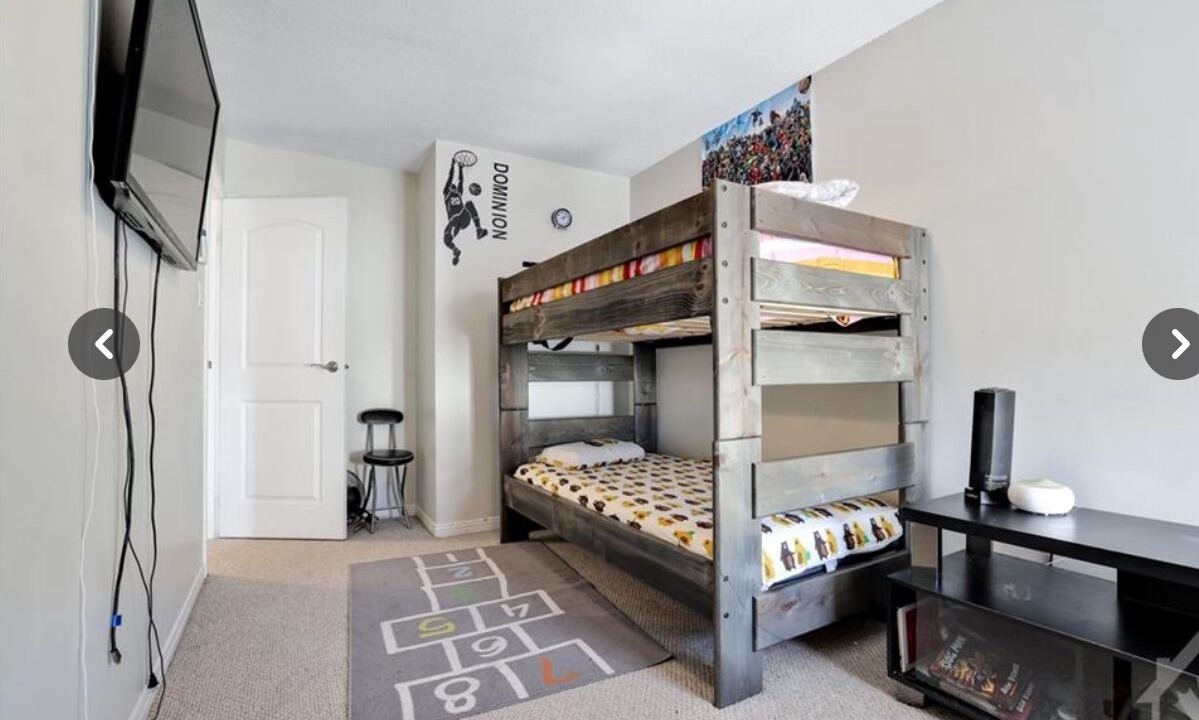 Photo of Bedroom in Ottawa Division