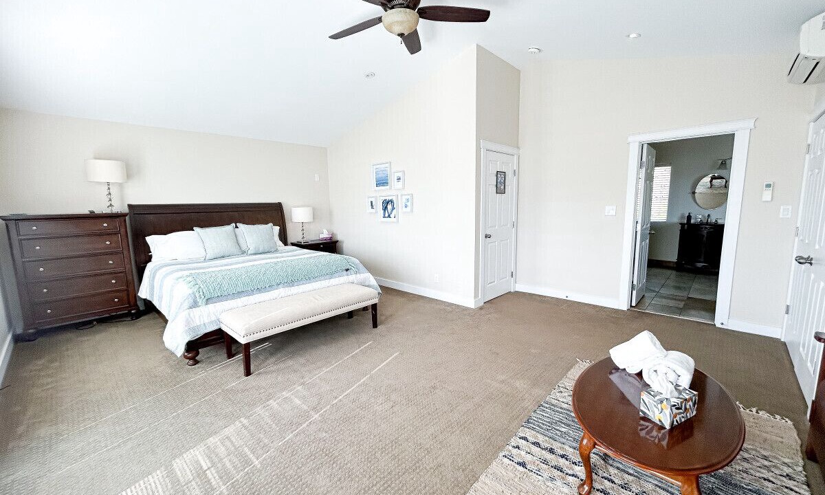 Photo of Bedroom in Okanagan-Similkameen