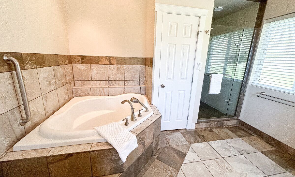 Photo of Bathroom in Okanagan-Similkameen
