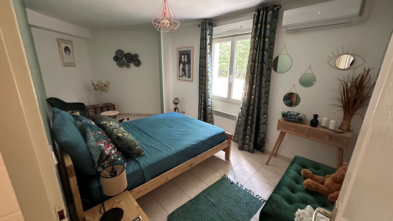 Photo of Bedroom in Sommecaise