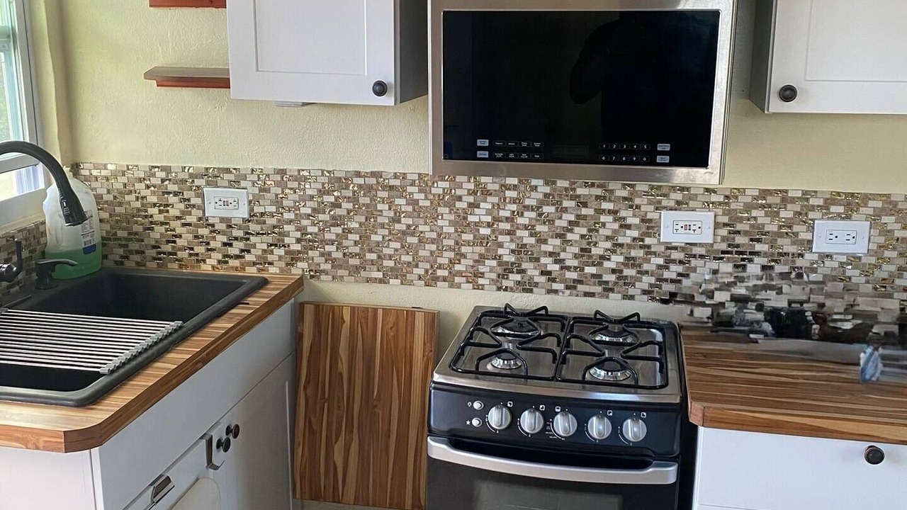 Photo of Kitchen in Estate Sion Farm