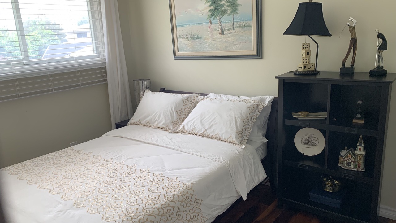 Photo of Bedroom in Niagara Falls