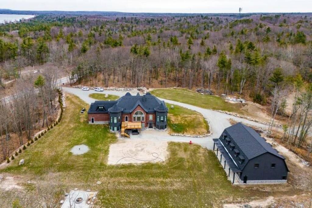 Photo of Outdoor in Tiny