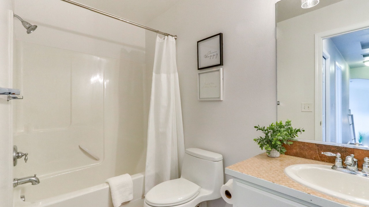 Photo of Bathroom in Greenacres