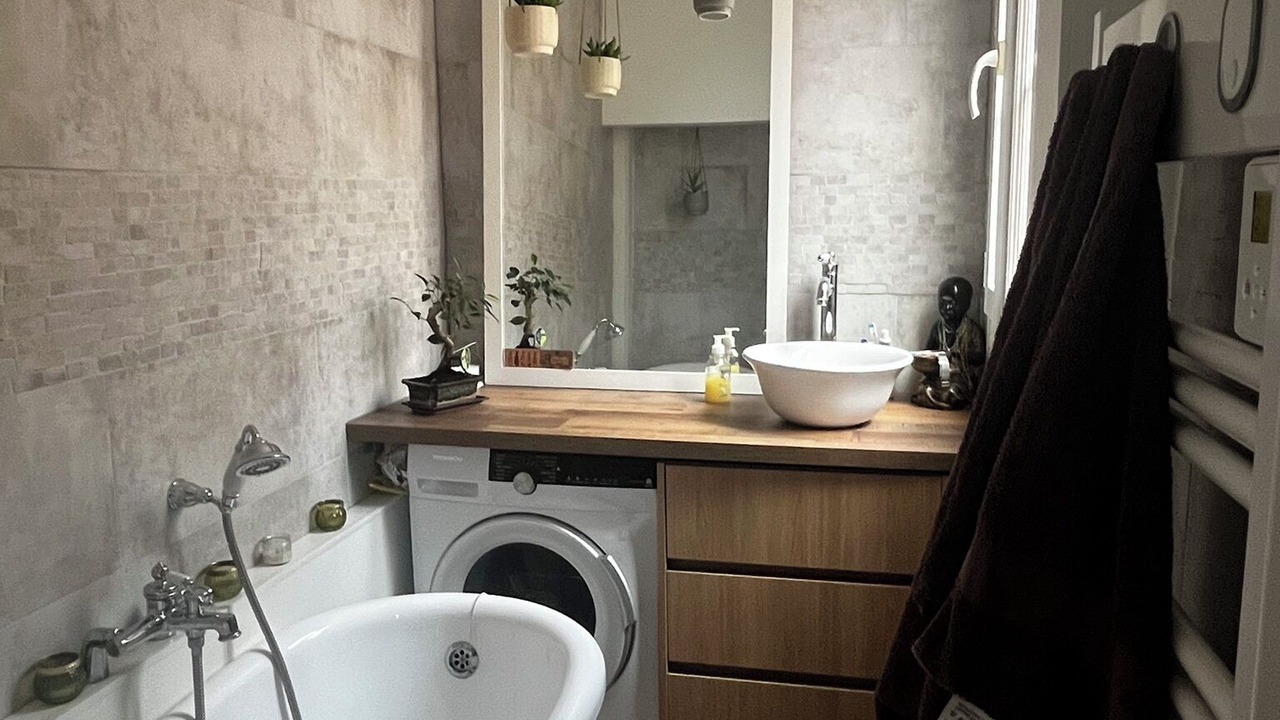 Photo of Bathroom in Parc-de-Montsouris