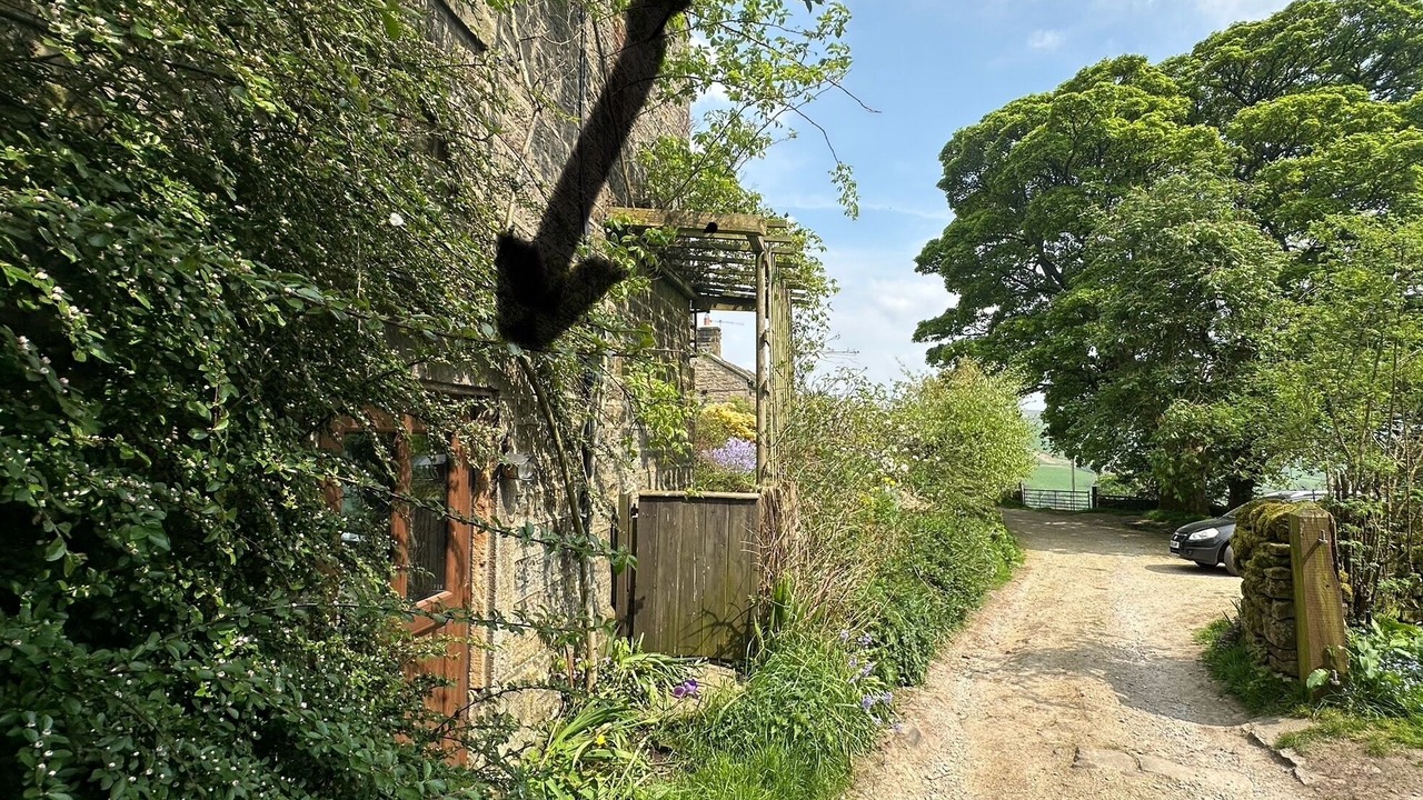 Photo of Outdoor in Lofthouse