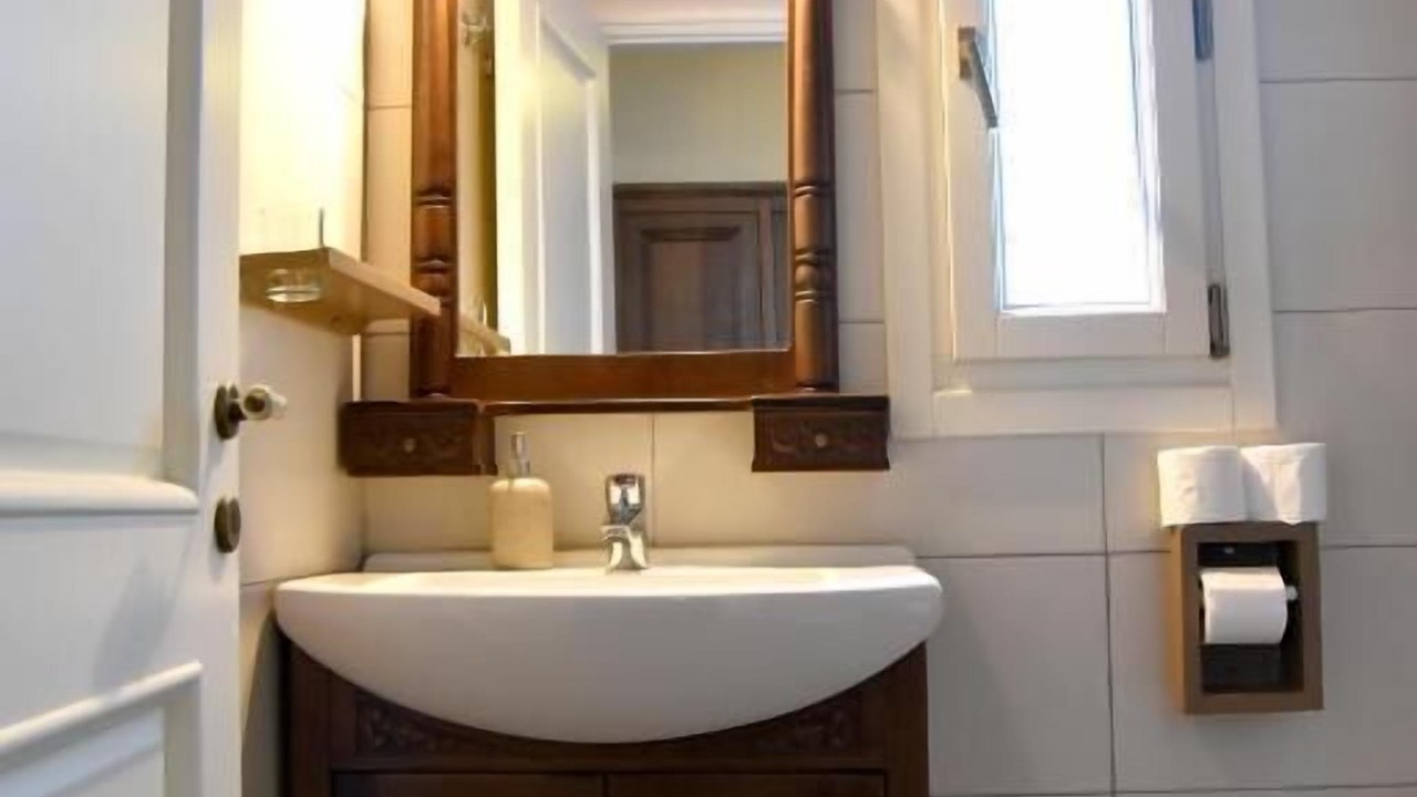 Photo of Bathroom in Kithnos