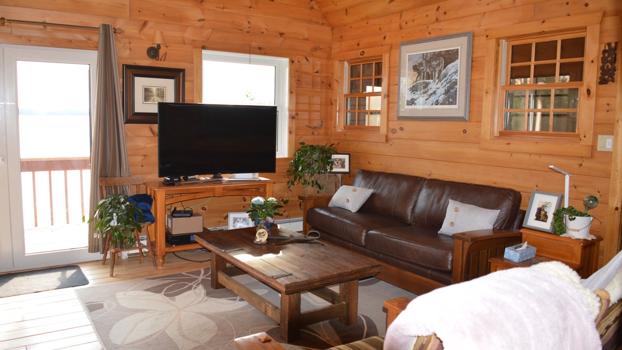 Photo of Livingroom in Timiskaming District