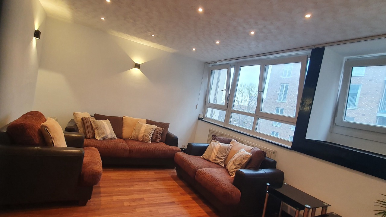 Photo of Livingroom in St. Mary's Park