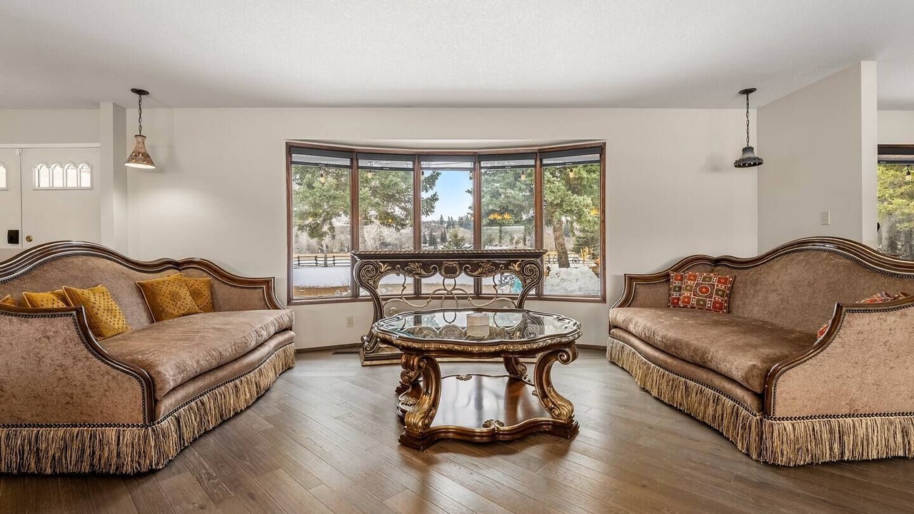 Photo of Livingroom in Springbank
