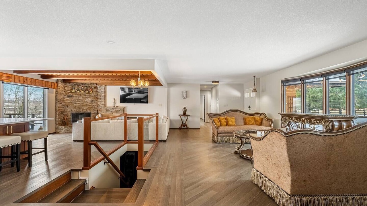 Photo of Livingroom in Springbank