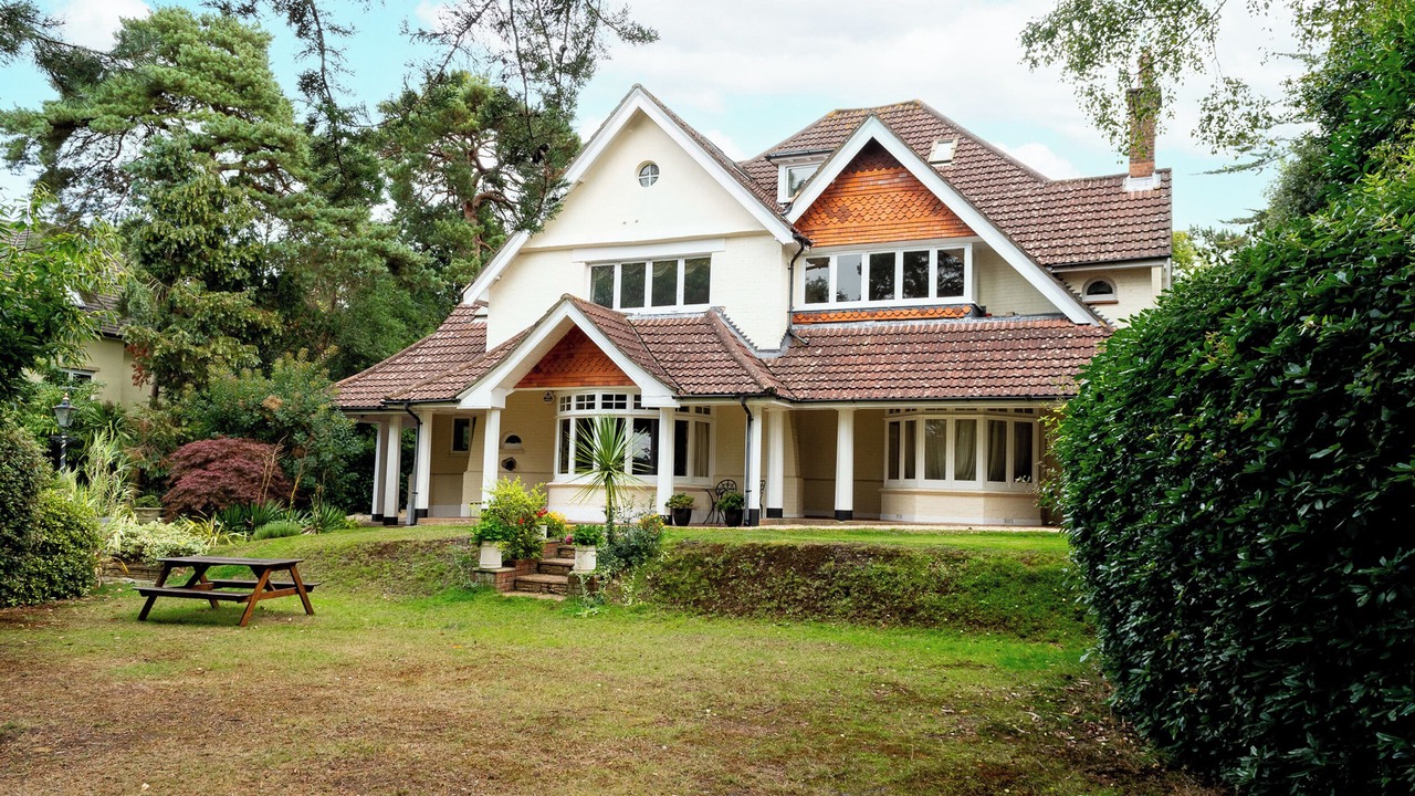 Photo of Outdoor in Canford Cliffs