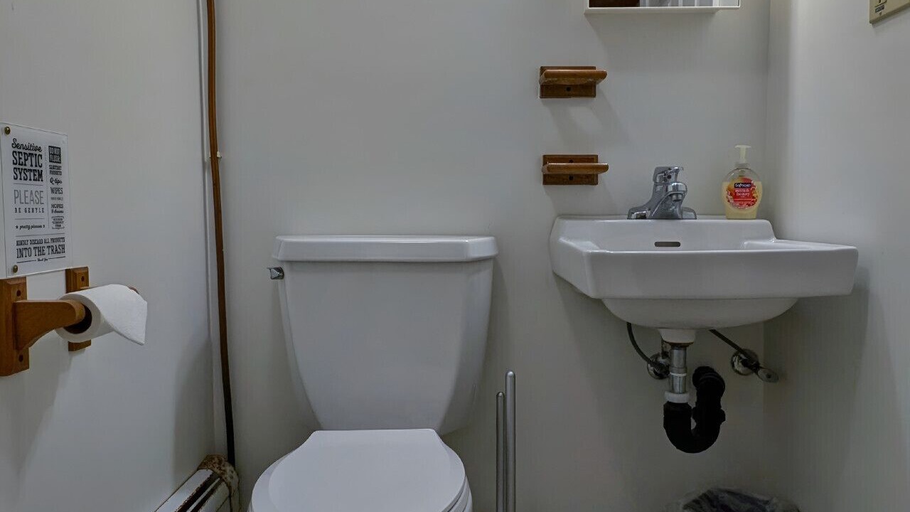 Photo of Bathroom in Old Lyme