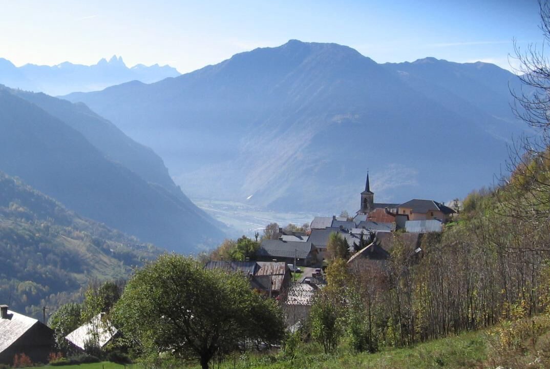 Photo of Others in Montgellafrey