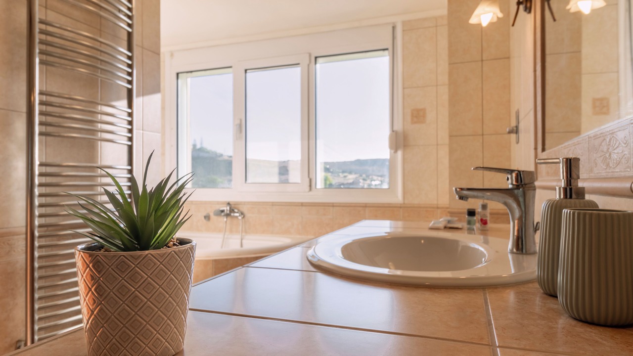 Photo of Bathroom in Vathianos Kampos
