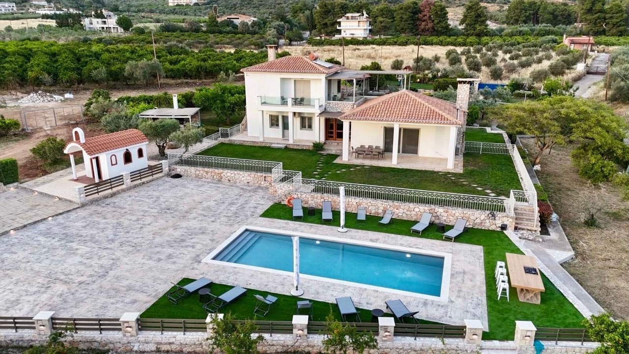 Photo of Outdoor in Nea Tirintha
