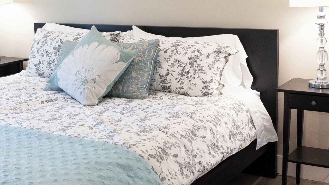 Photo of Bedroom in Langley