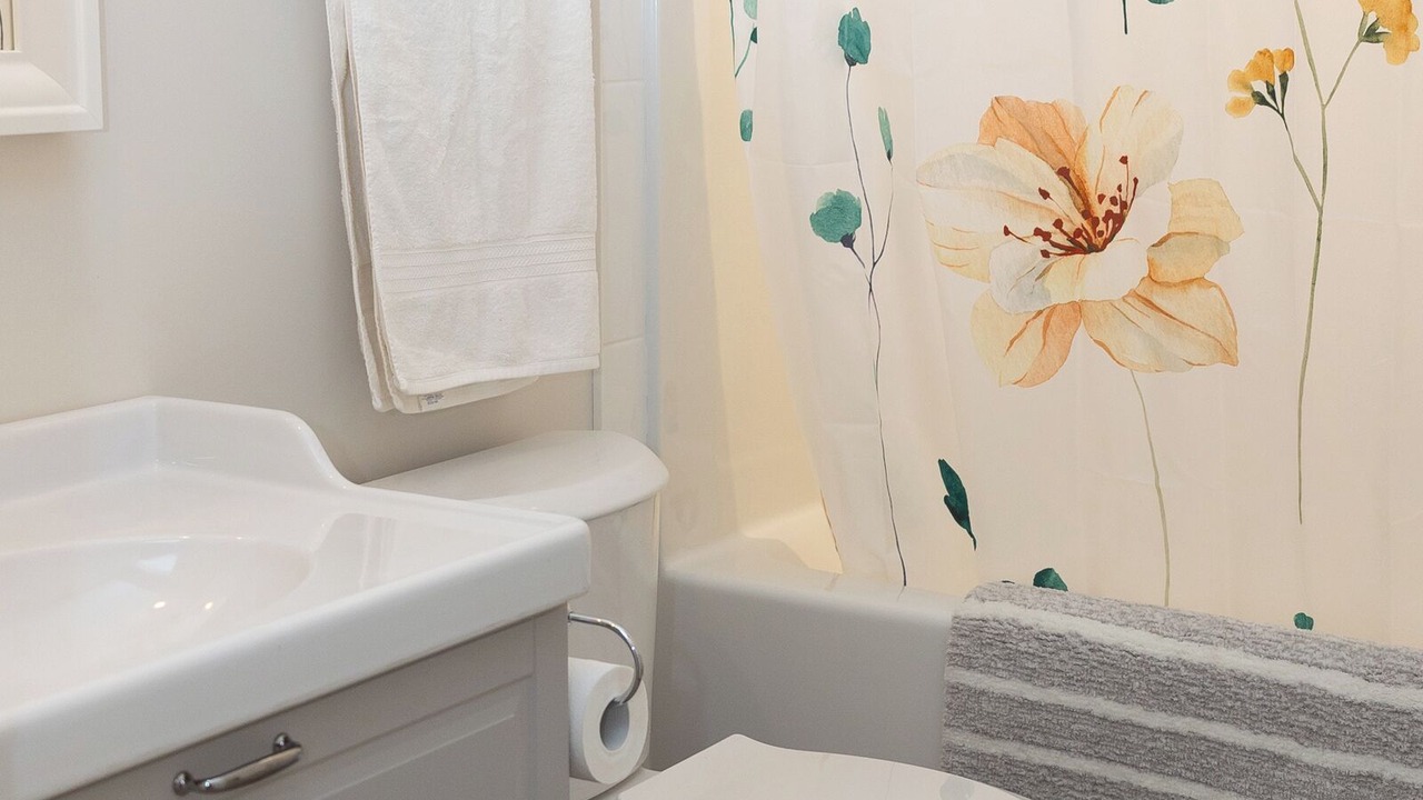 Photo of Bathroom in Langley