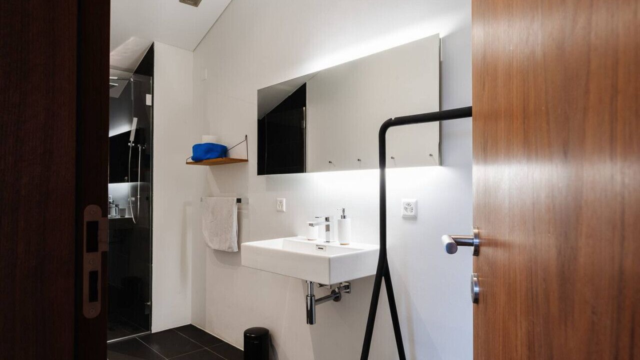 Photo of Bathroom in Degen