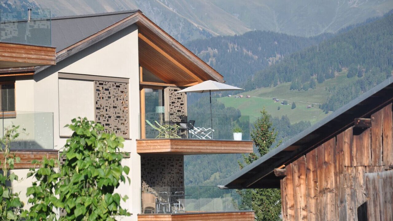 Photo of Outdoor in Degen