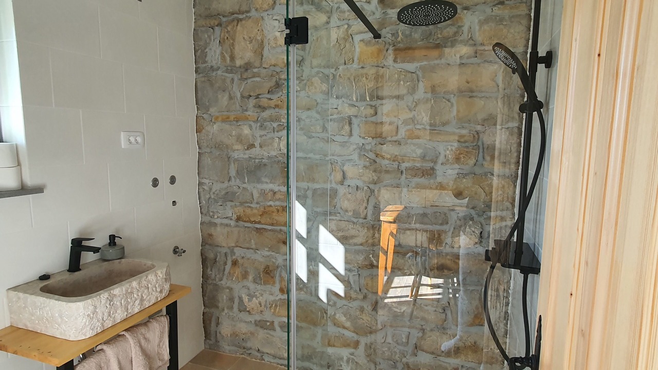 Photo of Bathroom in Gracisce