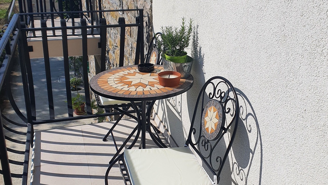 Photo of Outdoor in Gracisce