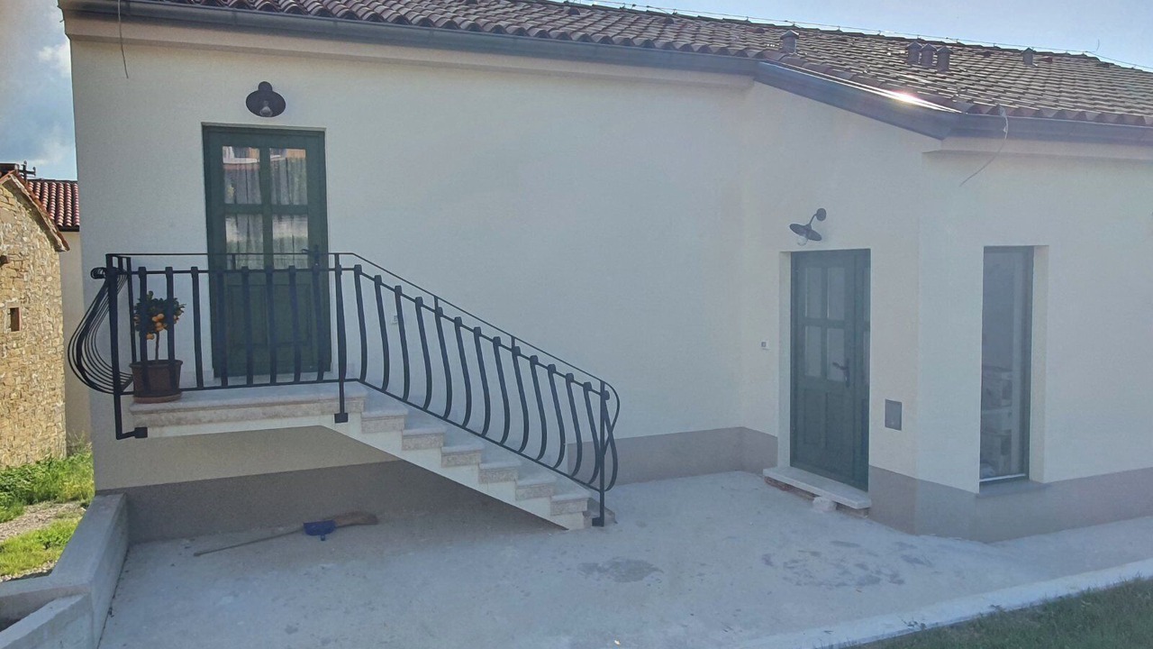 Photo of Outdoor in Gracisce