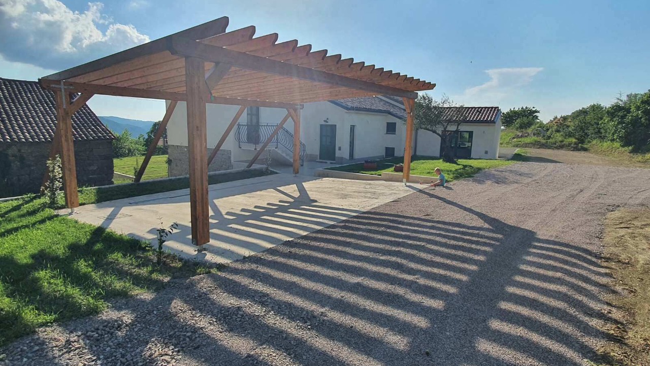 Photo of Outdoor in Gracisce