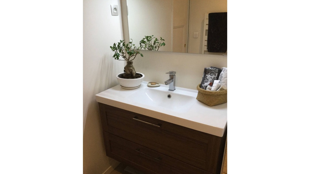 Photo of Bathroom in Moliere Vauban