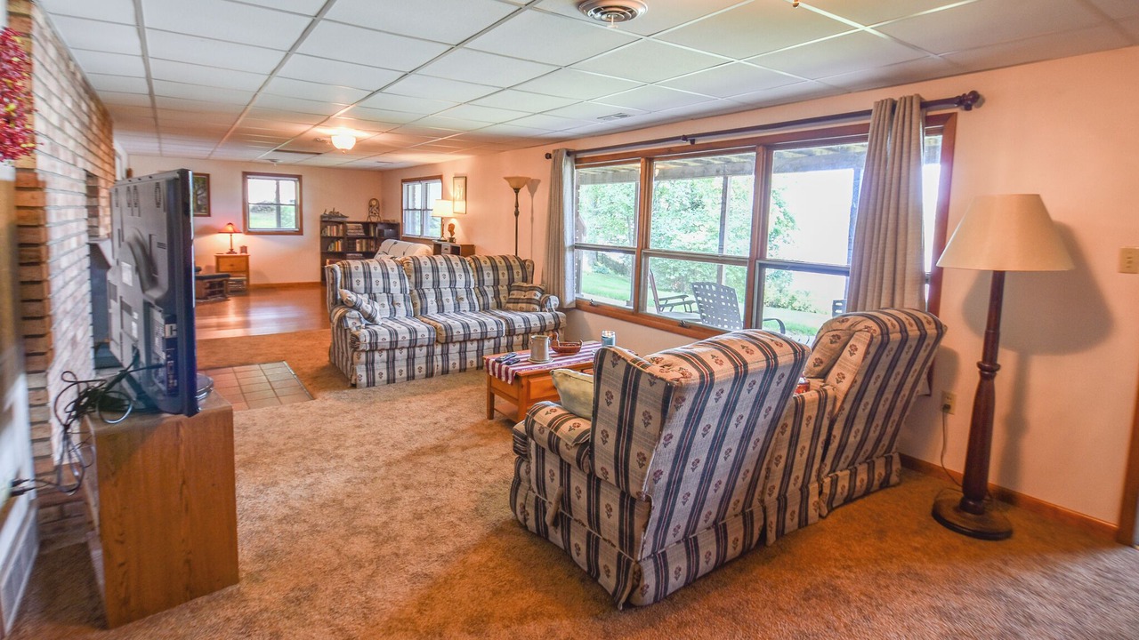 Photo of Bedroom in East Leroy