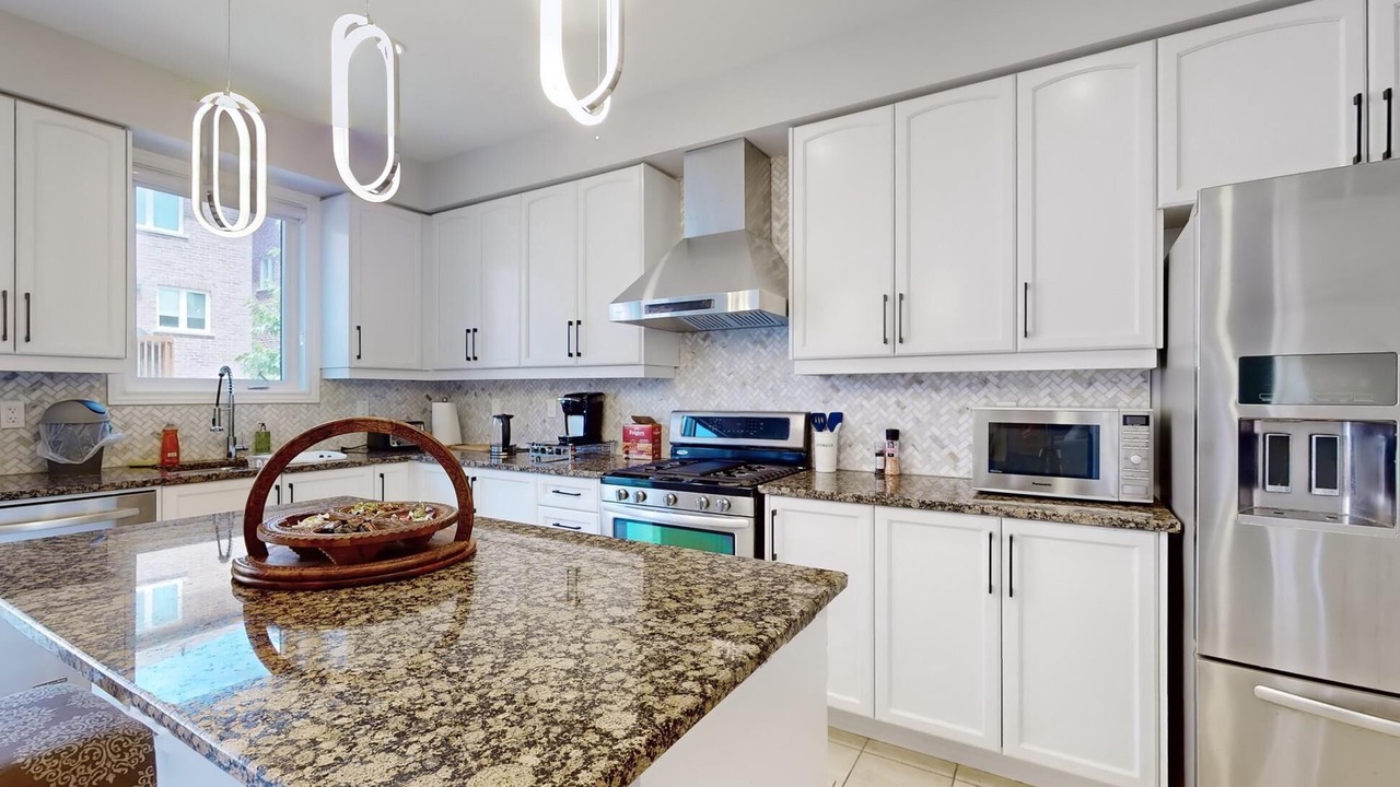 Photo of Kitchen in Ajax