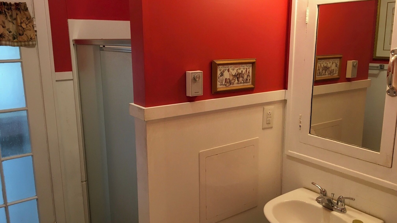Photo of Bathroom in Fort Madison