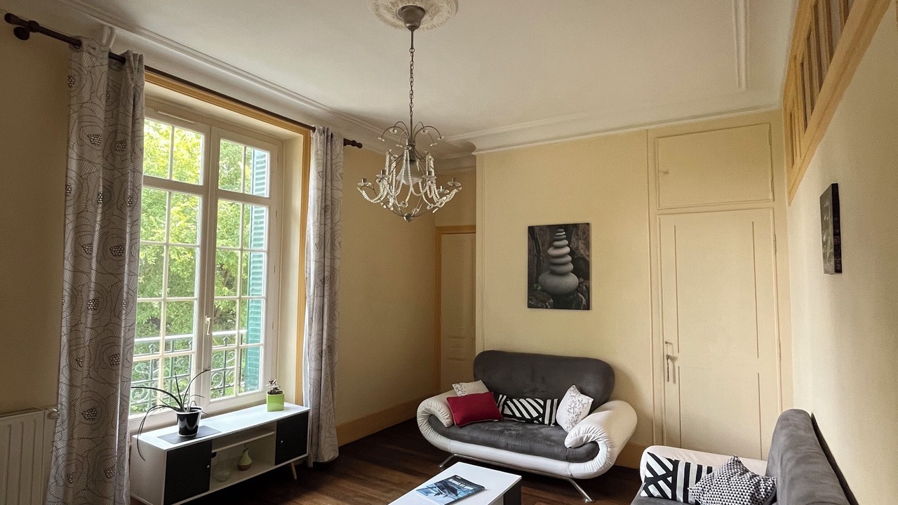 Photo of Livingroom in Chambretaud