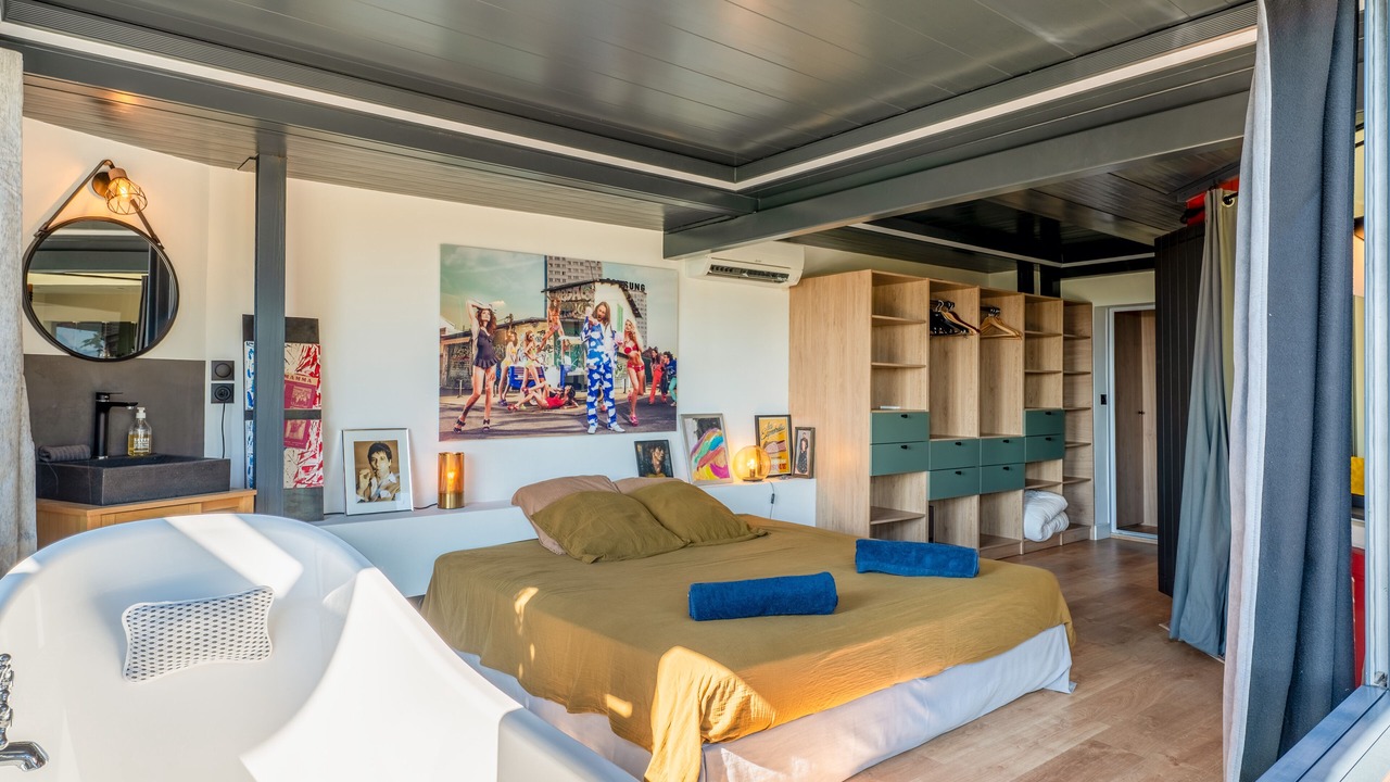 Photo of Bedroom in Villeneuve-les-Avignon