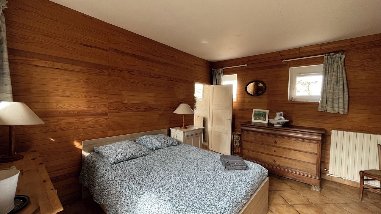 Photo of Bedroom in Normandy Landing Beaches