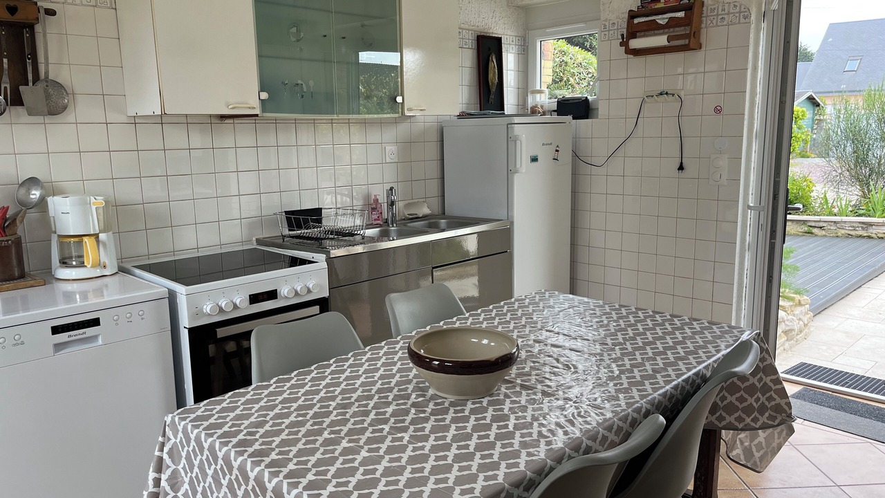 Photo of Kitchen in Normandy Landing Beaches