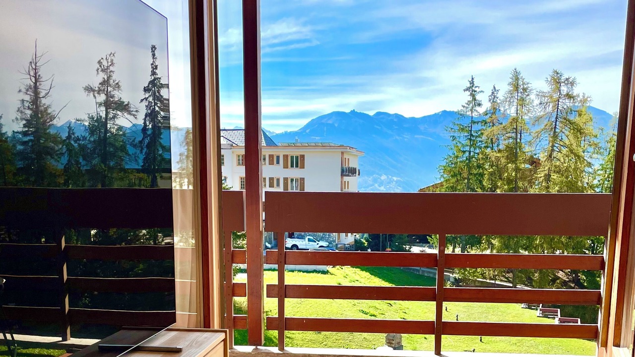 Photo of Patio Balcony in Noes
