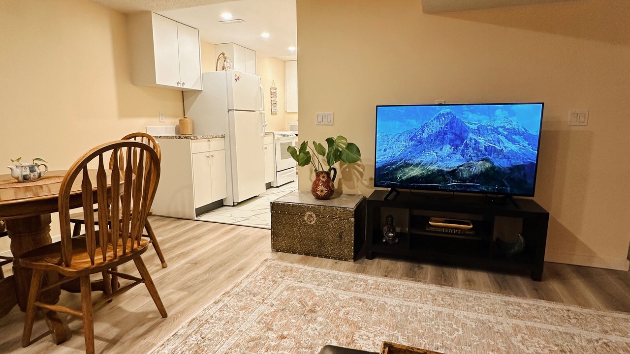 Photo of Livingroom in Northwest Calgary