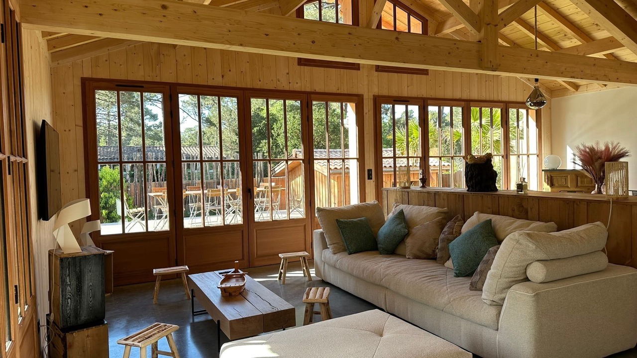Photo of Livingroom in Le Canon