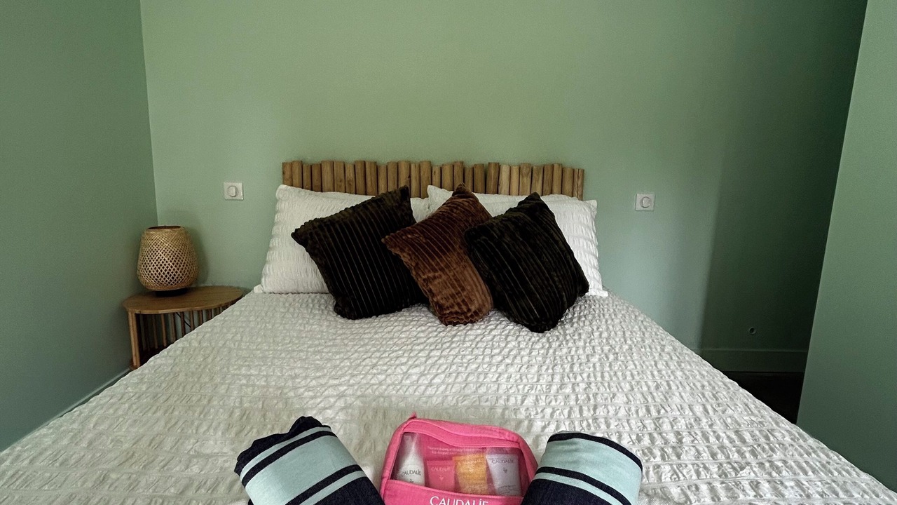 Photo of Bedroom in Le Canon