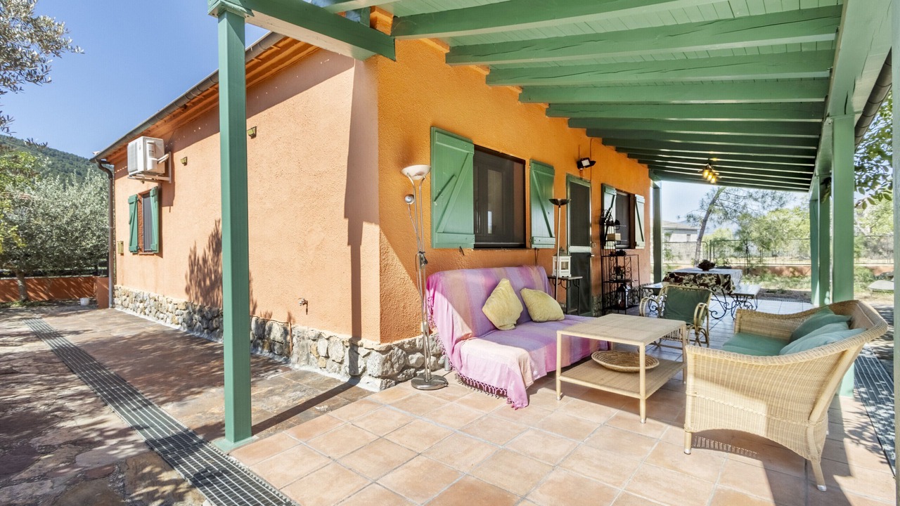 Photo of Outdoor in Aramunt